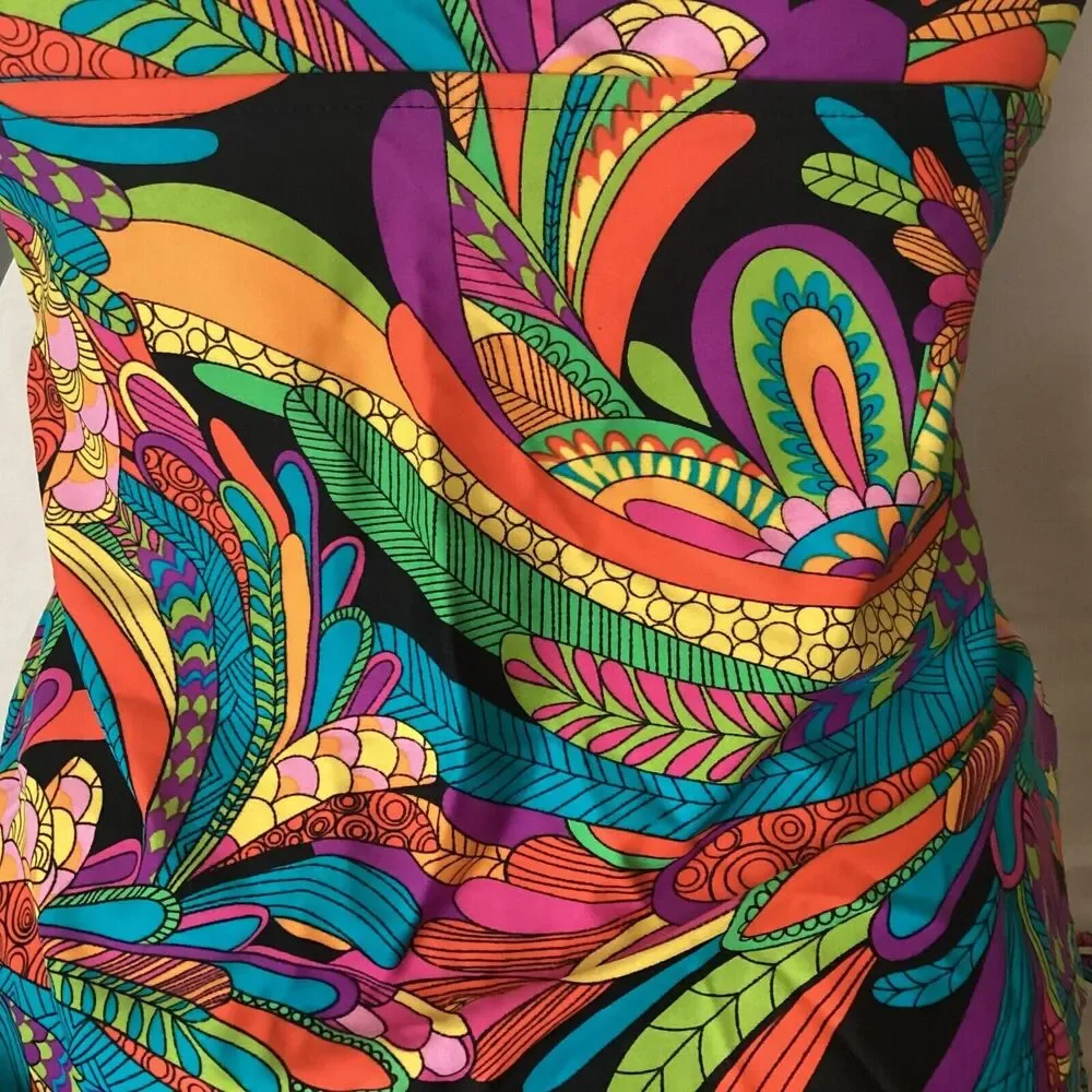 5109 NWT Bikini Bay Funky Feathers U/W Padded Tie Back Top Size 6